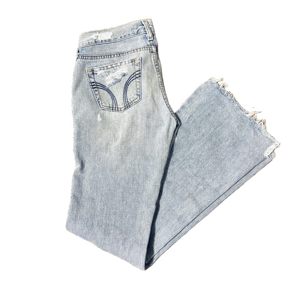 Hollister Vintage Y2K Low Rise Flare Light Wash Jeans - Picture 6 of 12